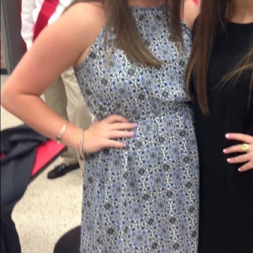 Pattern dress - Picture 8 of 10